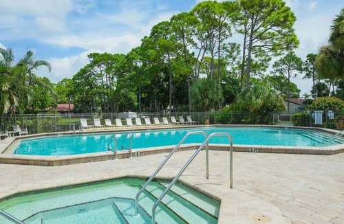 Sarasota Villa | Bright Spacious Villa with a Pool – 15 min from Siesta Beach #1 Beach in the USA