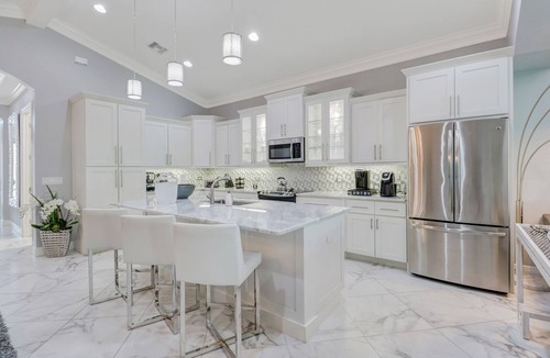 Naples Park House | Bring the Whole Family to the Beach in Naples