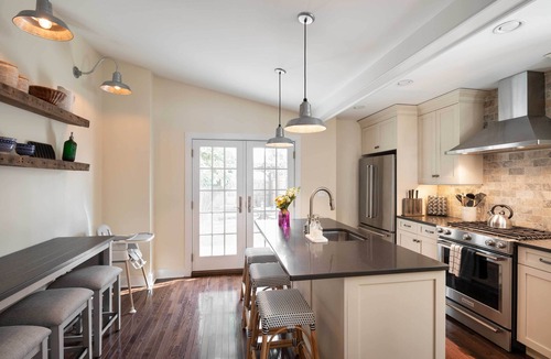 Lambertville House | 'Brooke House' In The Heart of Downtown w/Patio!