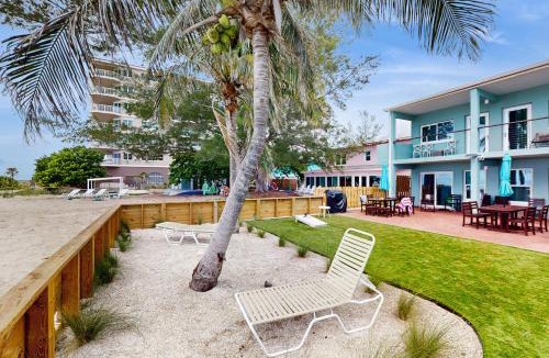 Indian Shores House | Bungalow Beach Place 9