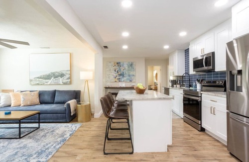 Gulfport House | Bungalow Heated Pool Home 10 minutes to Beaches