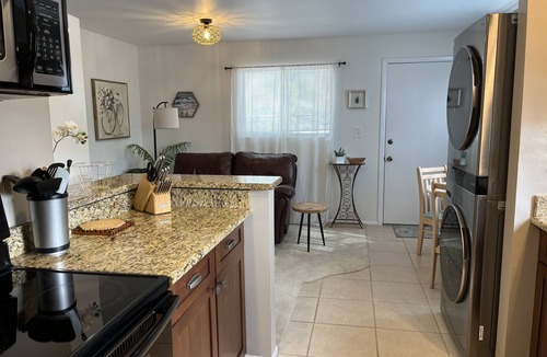 Royal Harbor Condo | Canal Front 1 bdrm 1 bath in Beautiful Downtown Naples