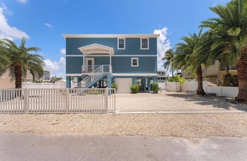 Key Largo House | Canal front 4-bedroom house in Blackwater Sound, Key Largo near Adams Cut