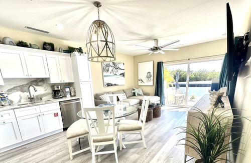Marathon Villa | Canal Front w/Hot Tub and Private Dock Cozy Villa near Sombrero Beach