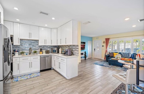 Golfview Harbor House | Canal, Htd Pool, Putt-Putt, Pergola, Air Hockey