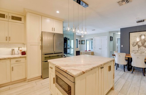 New Town House | Captain's Cove | Canalfront w/Pool & Boat Lift