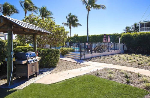 Captiva Cottage | Captiva Cottage #4 Bayfront 1 Bedroom /1 Bath Cottage