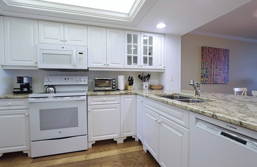 Sanibel House | Carefree Beachfront Sanibel Rental - Compass Point 152