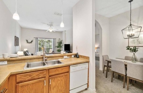 Bahama Bay Condo | Caribbean-Inspired Bahama Bay Resort Condo | 3BR Near Disney with Pools & Beach