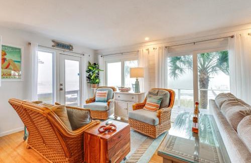 Carrabelle House | Carrabelle Retreat w/Boat Dock + Views of Gulf!