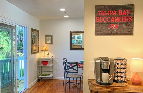Safety Harbor House | Casa Artista - A Most Enchanting, Relaxing Escape