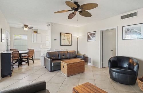 Nokomis House | Casa Cay Beach Front Rental