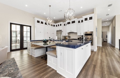 Bay Isle House | Casa Flamingo – A Private Waterfront/Pool Resort Estate on Siesta Key