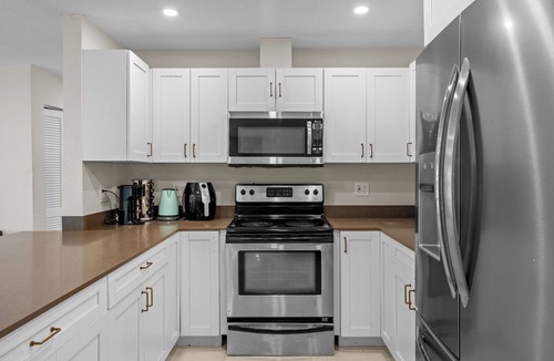 West Little River House | Casa Verde - 5 BDRM/2 BA with POOL + HOT TUB