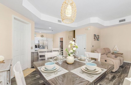 Biggar Villa | Catena Love * relax, beach, wine, dine. Repeat!