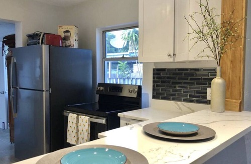 United Central House | Central St Pete Bungalow