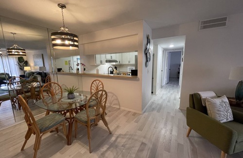 Sarasota Springs Condo | Centrally located Condo, Sarasota Fl 34232