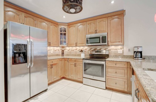 Central Naples House | Centrally Located Pool Home in Naples