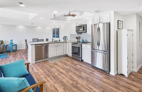 Pinellas Point House | Centrally Located Water View