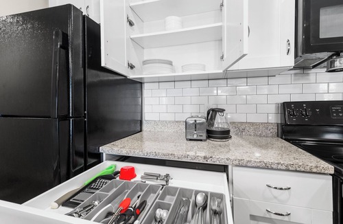 Melbourne Condo | Charming 2-bedroom condo with fitness room and AC in enchanting Melbourne