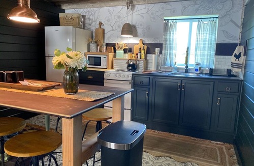 Manlius House | Charming 2-bedroom European Styled Barn Retreat at Springhouse Farm in Manlius