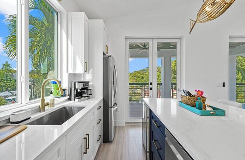 Tavernier House | Charming 2-bedroom home in brilliant Tavernier near Marinas and Founders Park