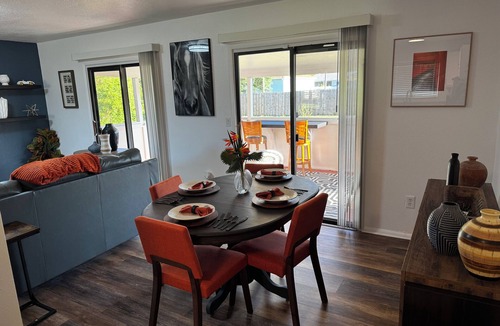 Port Malabar House | Charming 2-bedroom house in amazing Palm Bay with WiFi, AC