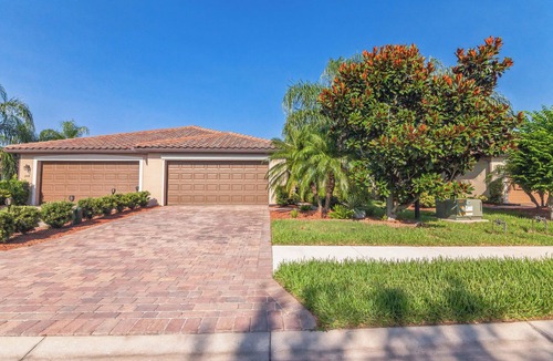 Bradenton Villa | Charming 2-bedroom villa in Bradenton with at Heritage Harbor Country Club