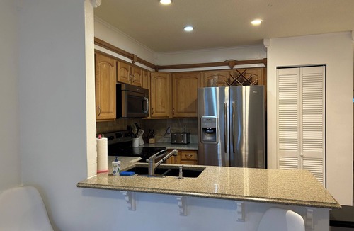 Eastview Manor House | CHARMING 3/2 house close to everything
