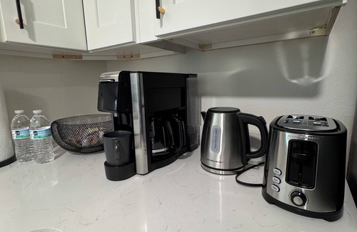 St. Petersburg House | Charming 3-bedroom house with WiFi and AC in Downtown St. Petersburg