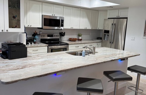 Fort Pierce Shores House | Charming 3-bedroom townhome with a river view and a 40 boat slip in Fort Pierce