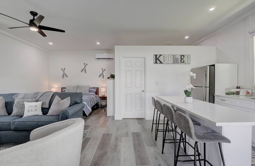 Bonita Springs House | Charming Downtown Retreat with Private Units