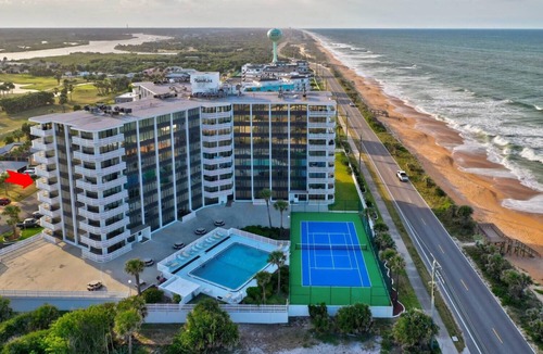Flagler Beach Condo | Charming Flagler Beach 2-bedroom Condo with pool, fitness room and beach views