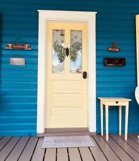 Downtown Historic District Apartment | Charming Historic Downtown Apartment