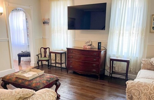 West Cape May House | Charming historic vacation home - Grace House