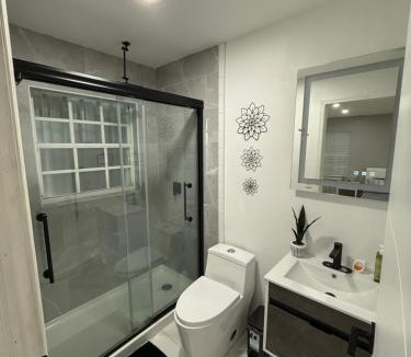 Port Saint Lucie House | Charming room with Private Entrance in Desirable Area of Port Saint Lucie