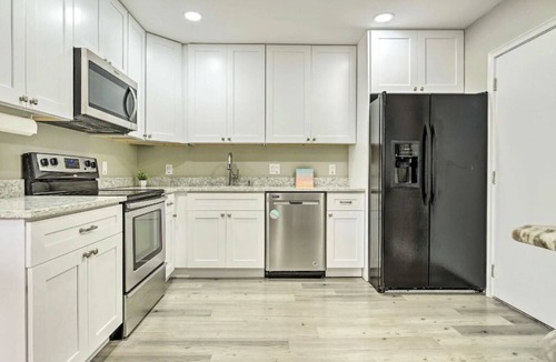 Orient Park Apartment | Charming Tampa Studio nestled just 8 miles from Downtown with all the comforts for a relaxing stay!
