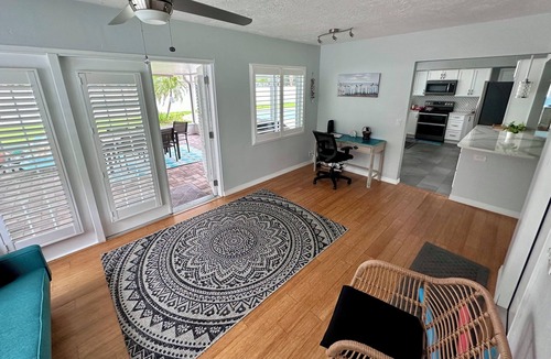 Largo House | Charming & updated 3BR 2BA family pool home close to Clearwater & beaches