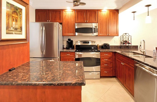 Englewood Condo | Charming waterfront island condo - minutes to Englewood Beach - Mystic Sea