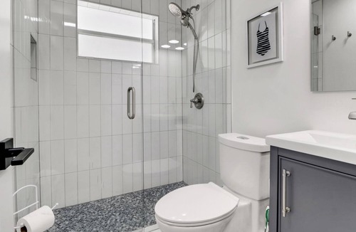 Bonita Springs Villa | Cheerful 3-Bedroom Close to Beaches w/ Water View