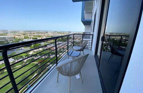 Doral Condo | Chic Doral Condo: 3BR, 3 Baths