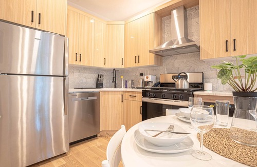 Ocean Hill Apartment | Chic & Modern 3BR Retreat in the Heart of Brooklyn