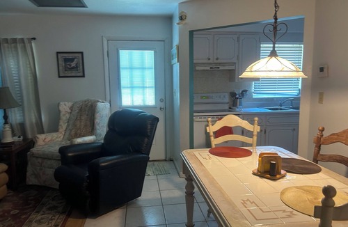 Sebring Villa | Clean and Cozy in downtown Sebring