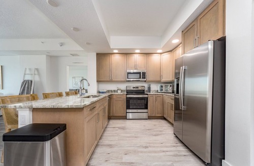 Island Estate Condo | Clearwater Beach Coastal Luxury at Azure - New Condo/Boat Slip on Island Estates