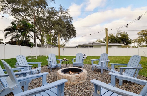 Clearwater House | Clearwater Home with fun amenities for families!