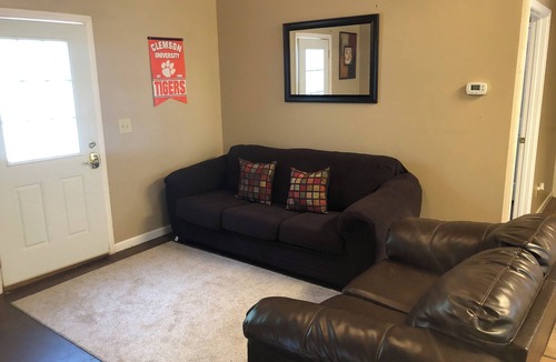 Seneca House | Clemson lake access directly across the lake from campus, Gameday, Vacation