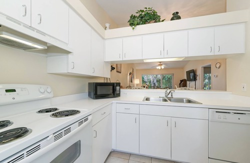 Park East Villa | Close to Beaches, Downtown, everything Sarasota