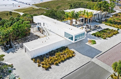 Siesta Key Condo | Coastal Breeze Siesta - Pelican