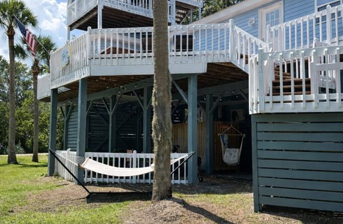 Edisto Island House | Coastal Charm Awaits: Beautiful 3BR/2BA Beach Retreat on Edisto Island!