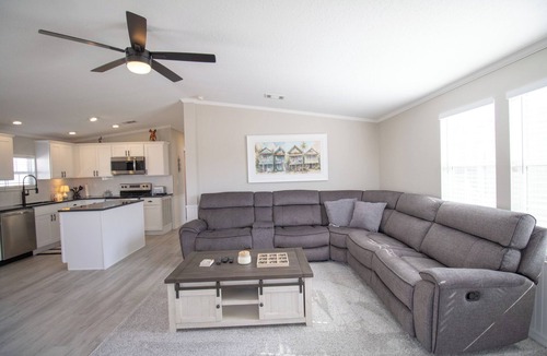 Fort Myers Beach House | Coastal Escape - 2 Bed, 2 Bath Close to the Beach
